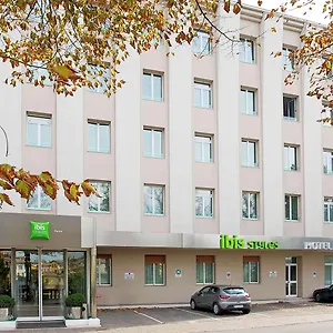 Ibis Styles Toscanini Hotel Parme